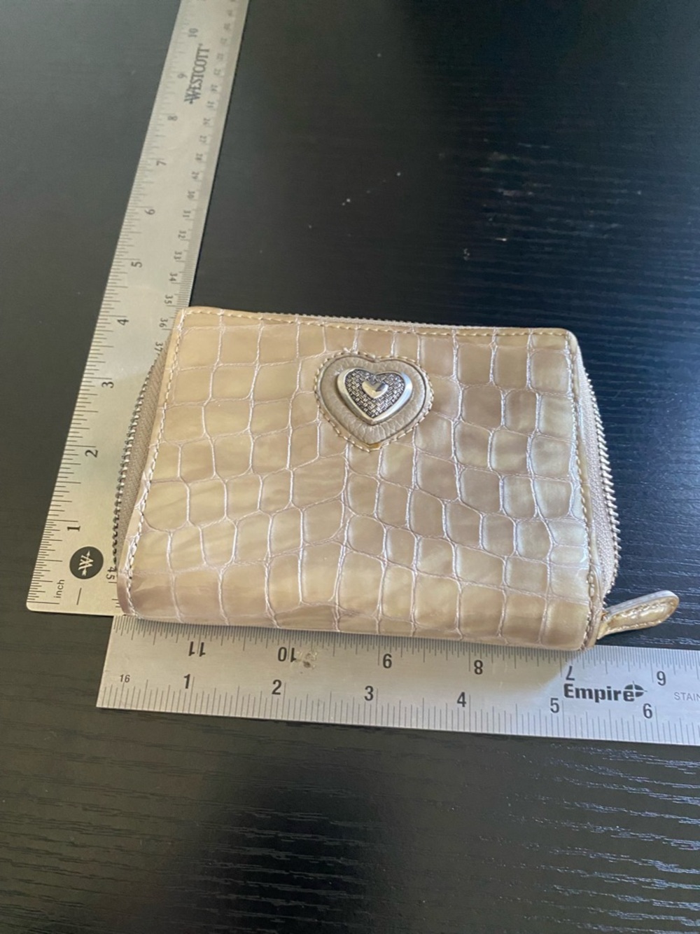 Brighton Wallet Bellissimo with the silver heart logo - Picture 6 of 7